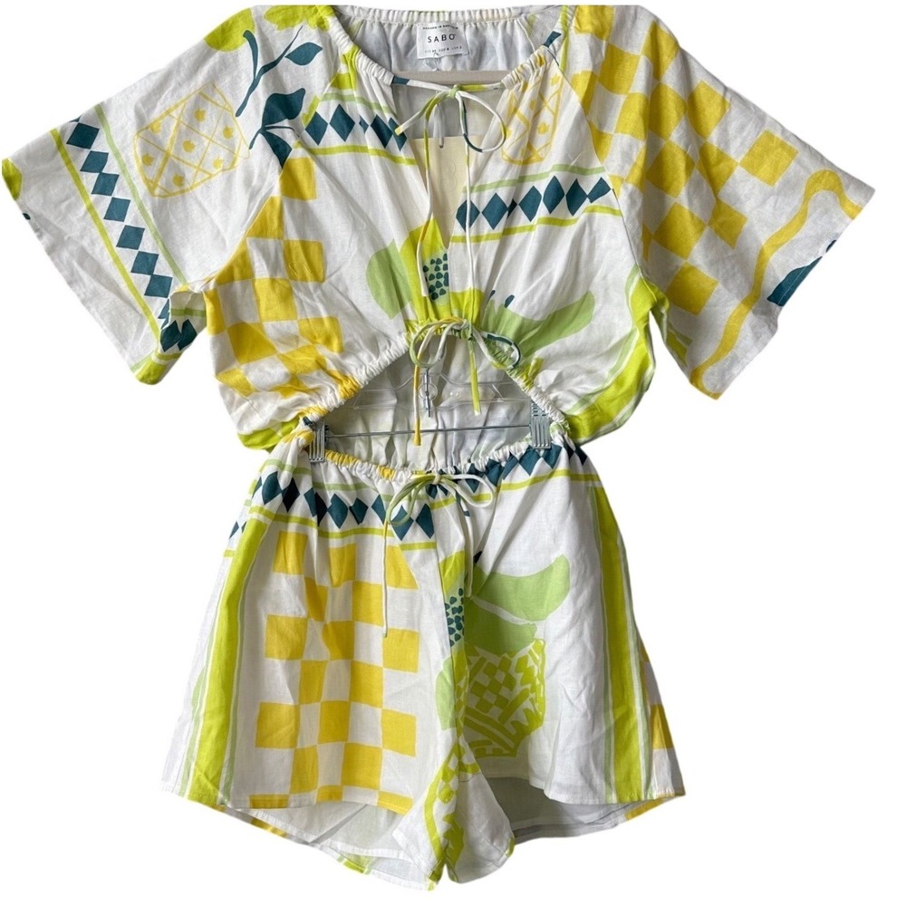 Sabo Arella Playsuit Cutout Mini Romper Floral Print NWT Size 2 Small - Picture 9 of 9